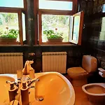 Larry Holiday home *